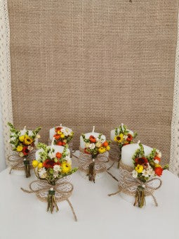 Marturii lumanare alba 7/4,5 cm cu buchet - mod. 3